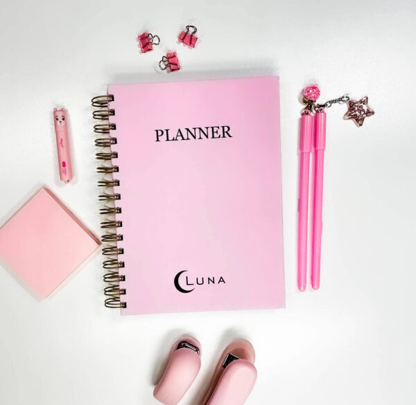 różowy planner dzienny, planner Luna